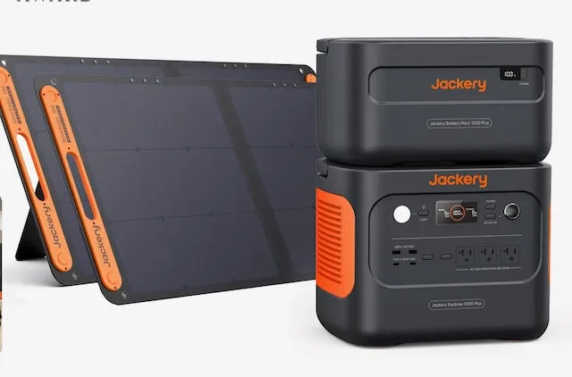 Jackery Solar Generator 1000 Plus Kit (2.5kWh   SolarSaga 100 x 2)